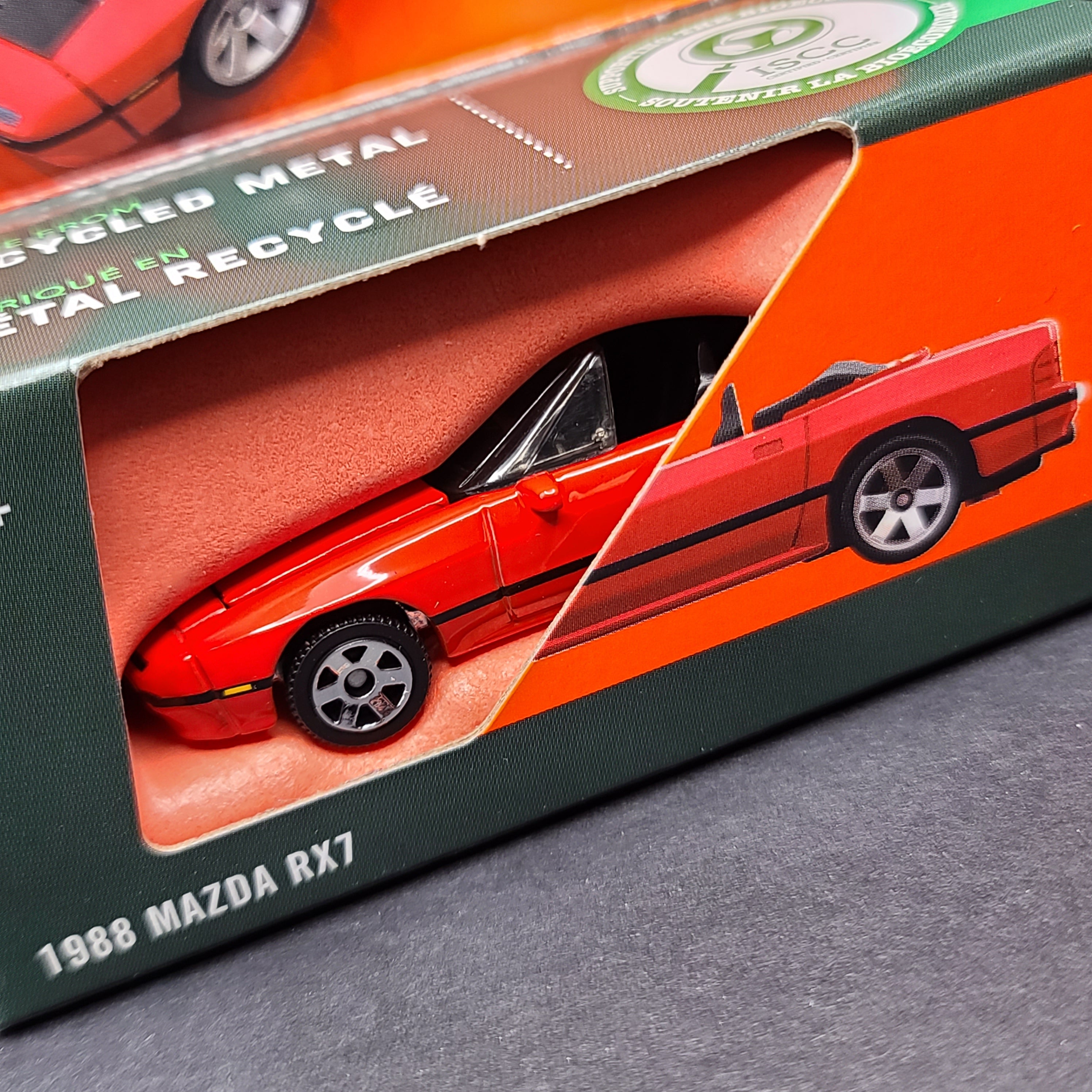 Matchbox '88 Mazda RX-7 (2024 Moving Parts Mix 4)